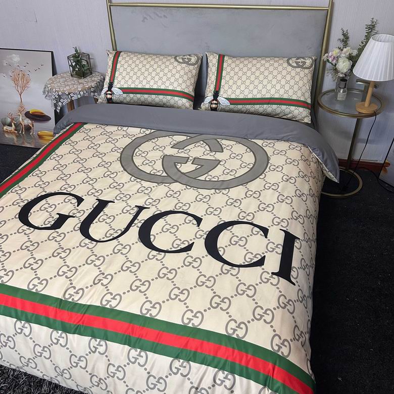 Gucci 2.0x2.3m   (2)