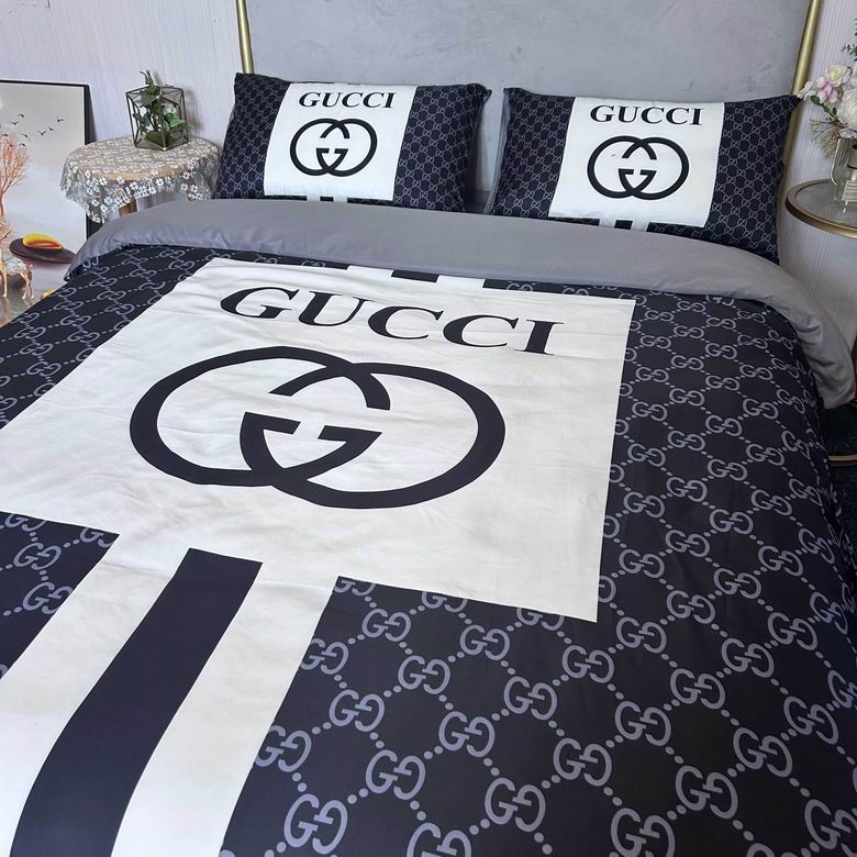 Gucci 2.0x2.3m   (2)