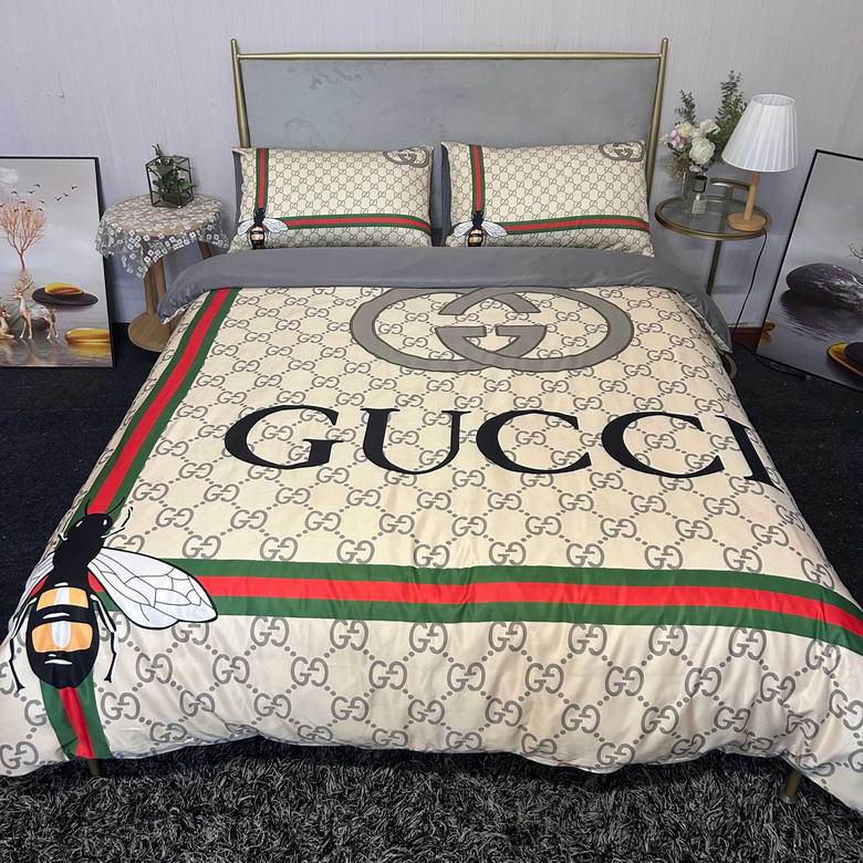 Gucci 2.0x2.3m   (3)