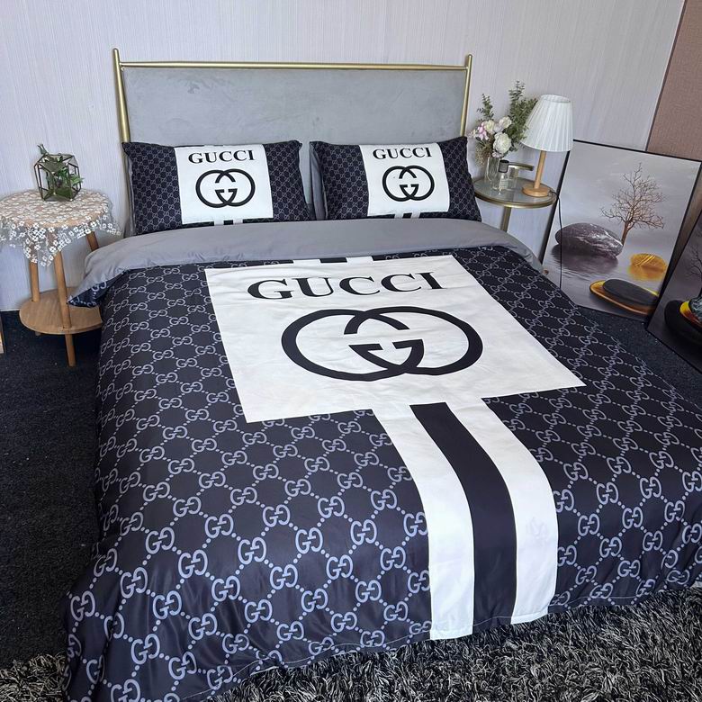 Gucci 2.0x2.3m   (3)