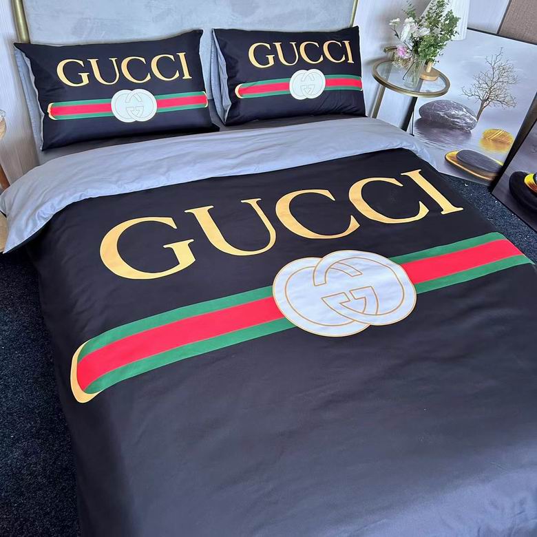Gucci 2.0x2.3m   (4)
