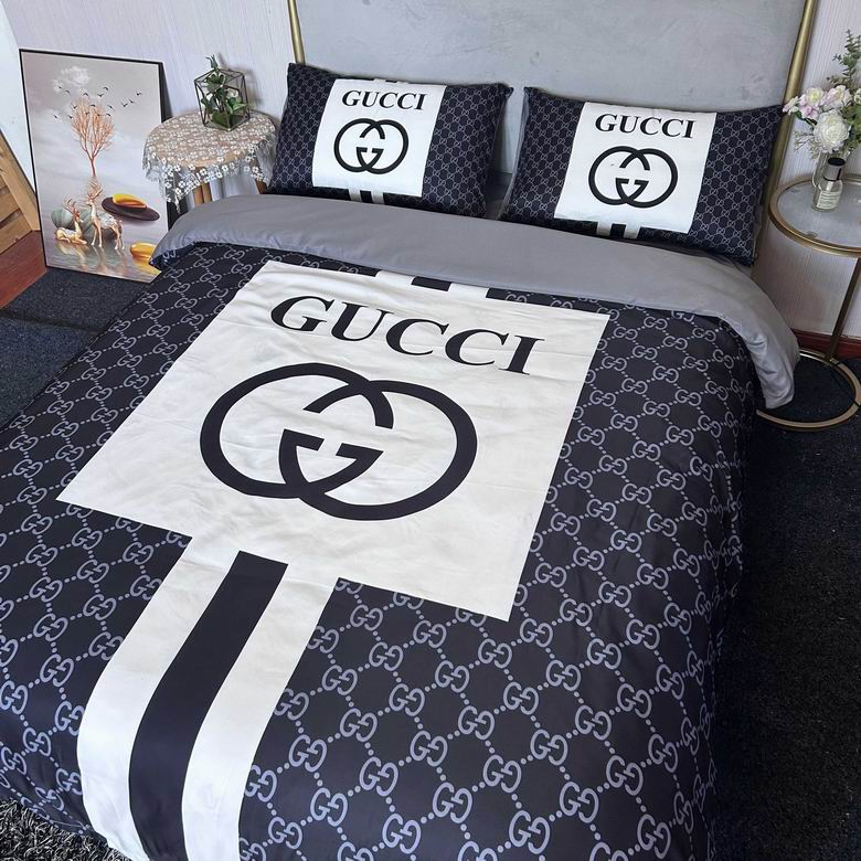 Gucci 2.0x2.3m   (4)