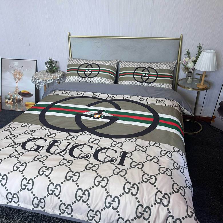 Gucci 2.0x2.3m   (4)