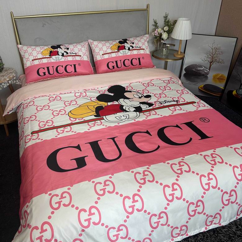 Gucci 2.0x2.3m   (6)