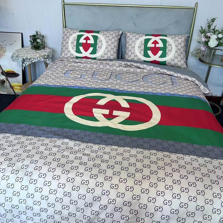 Gucci 2.0x2.3m   (7)