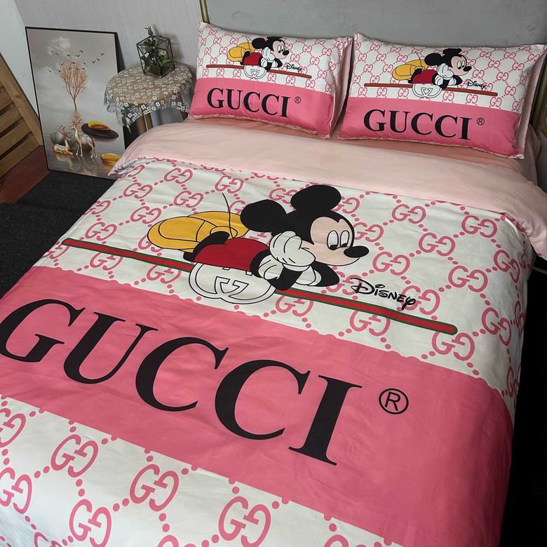 Gucci 2.0x2.3m   (7)