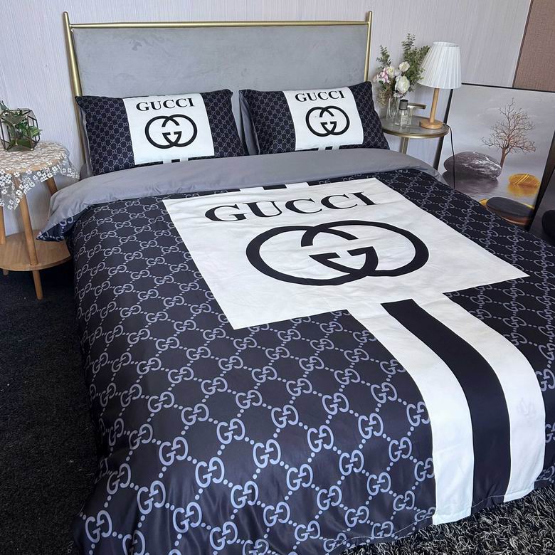 Gucci 2.0x2.3m   (7)