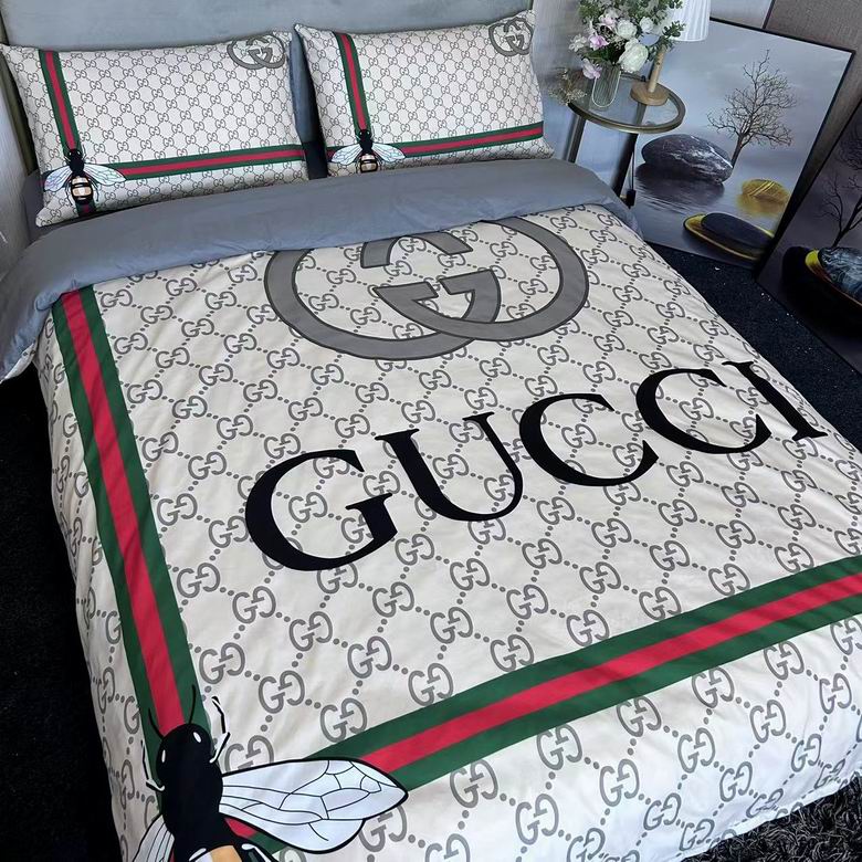 Gucci 2.0x2.3m   (8)