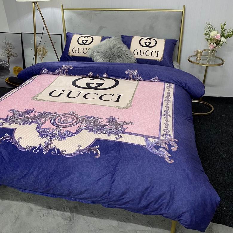 Gucci 2.0x2.3m    (3)