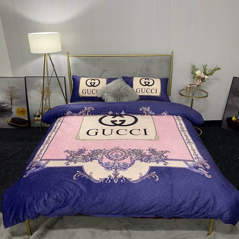 Gucci 2.0x2.3m    (6)