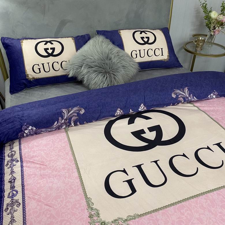 Gucci 2.0x2.3m    (7)