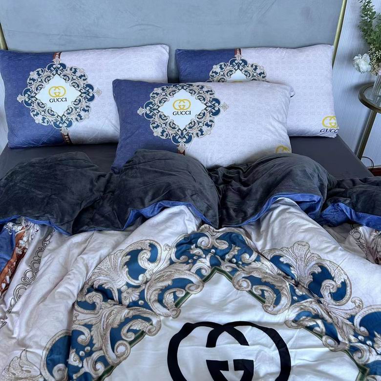 Gucci 2.0x2.3m    (7)