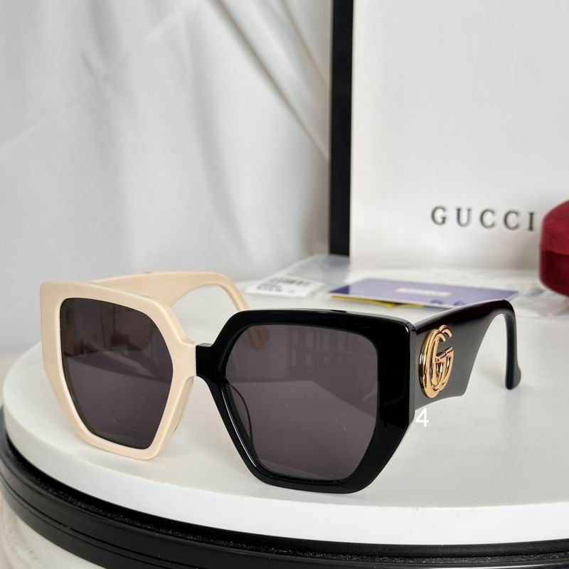 Gucci GG0956 54 19-145 e01