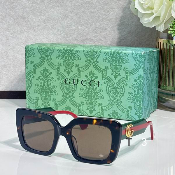 Gucci GG1560S 52 22-145 c02