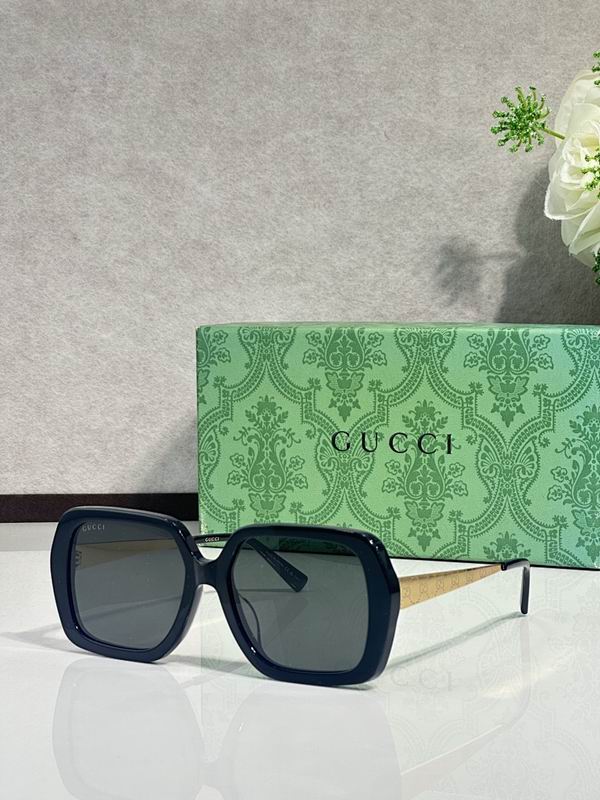 Gucci Glasses smr (2004)