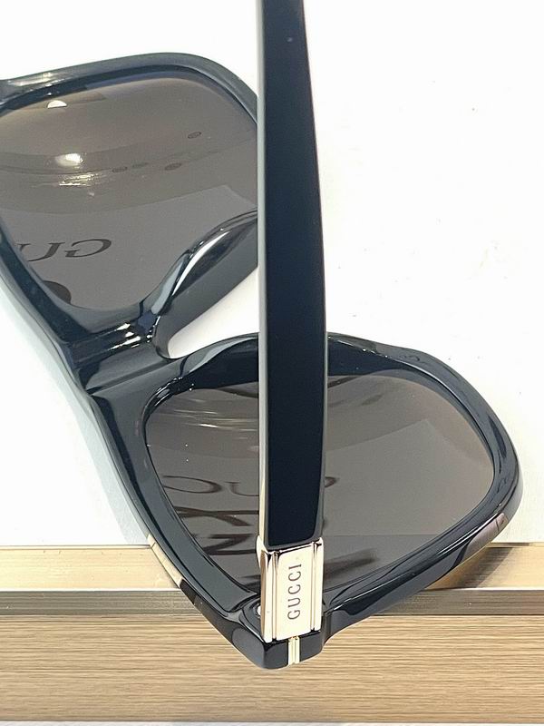Gucci Glasses smr (2137)
