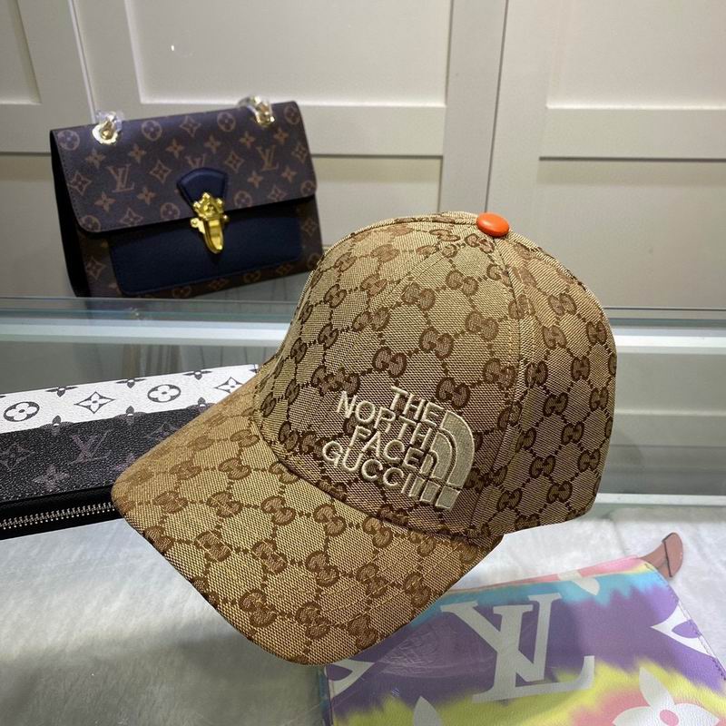 Gucci X TNF cap dx (3994)