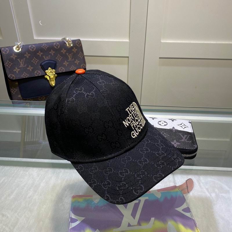 Gucci X TNF cap dx (4002)