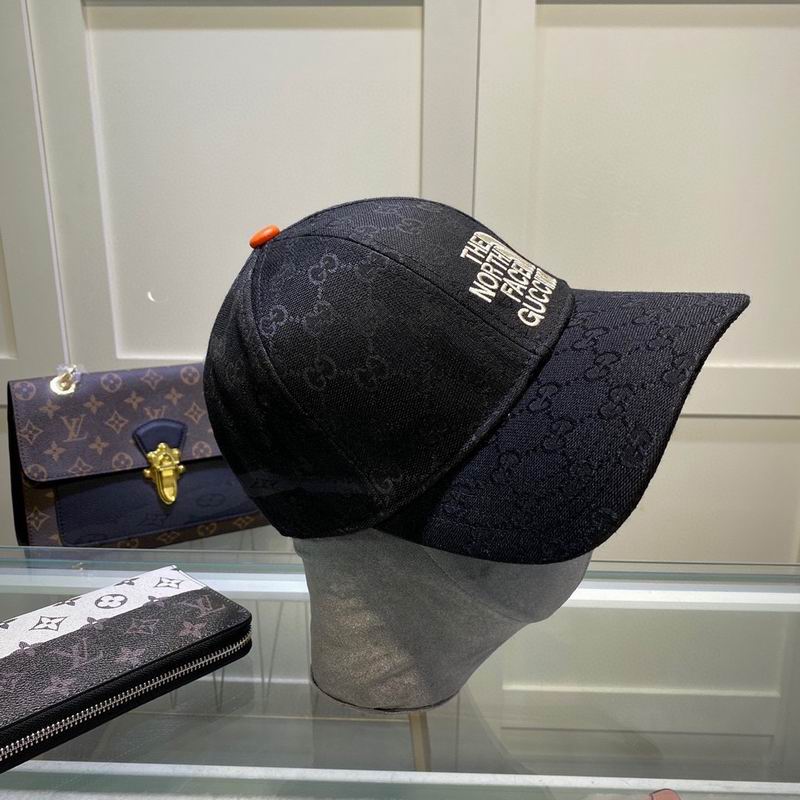 Gucci X TNF cap dx (4008)