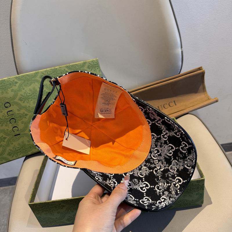 Gucci cap（高版本）dx (342)
