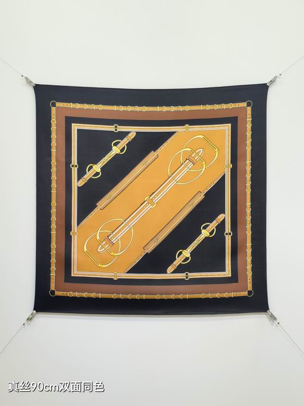 Gucci silk Scarf 90X90cm E20 (27)