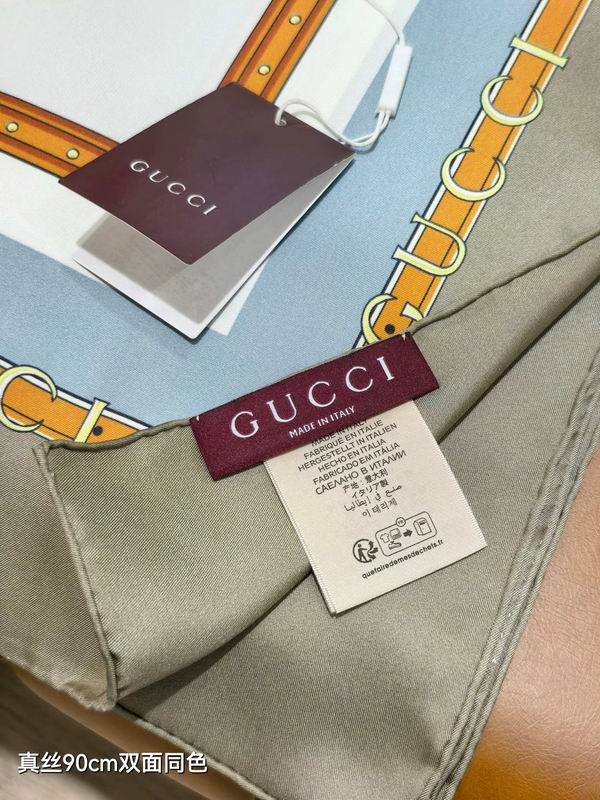 Gucci silk Scarf 90X90cm E20 (32)