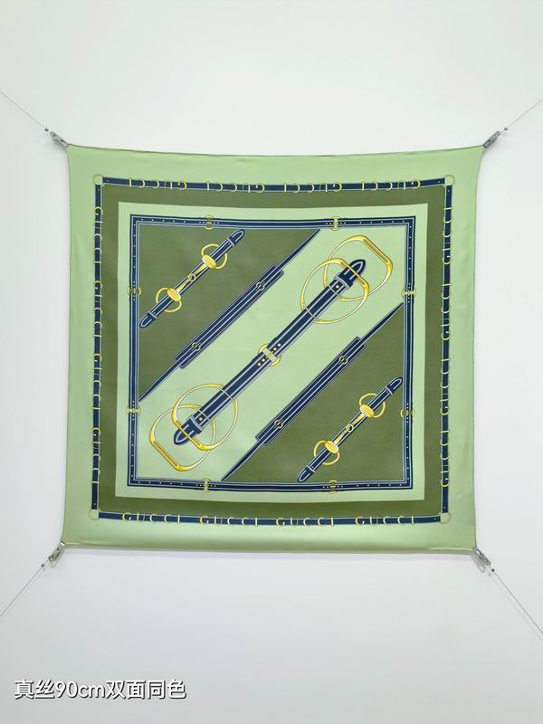 Gucci silk Scarf 90X90cm E20 (45)
