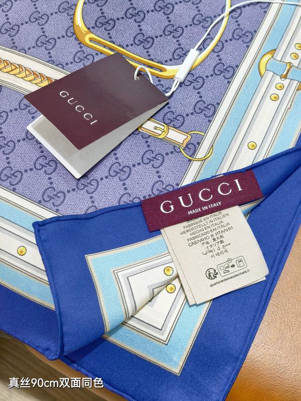 Gucci silk Scarf 90X90cm E21 (3)