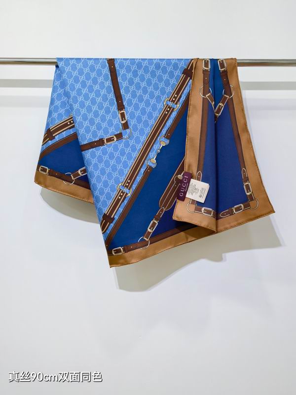 Gucci silk Scarf 90X90cm E28 (13)