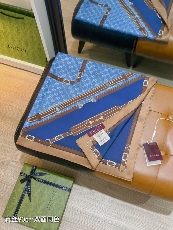 Gucci silk Scarf 90X90cm E28 (17)
