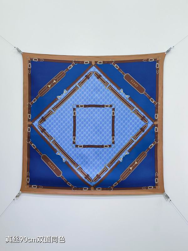 Gucci silk Scarf 90X90cm E28 (18)