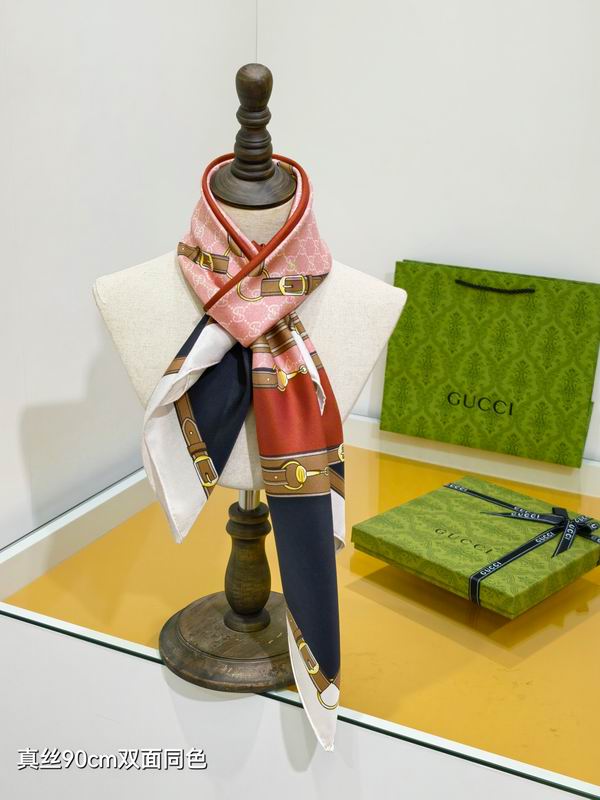 Gucci silk Scarf 90X90cm E28 (2)