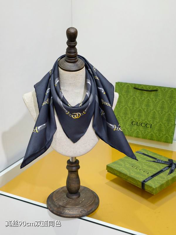 Gucci silk Scarf 90X90cm E31 (12)