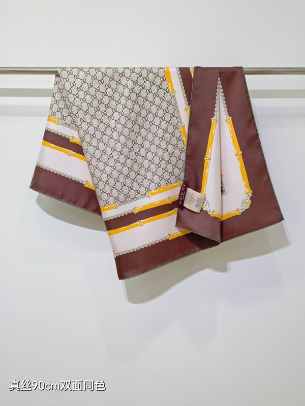 Gucci silk Scarf 90X90cm E31 (4)