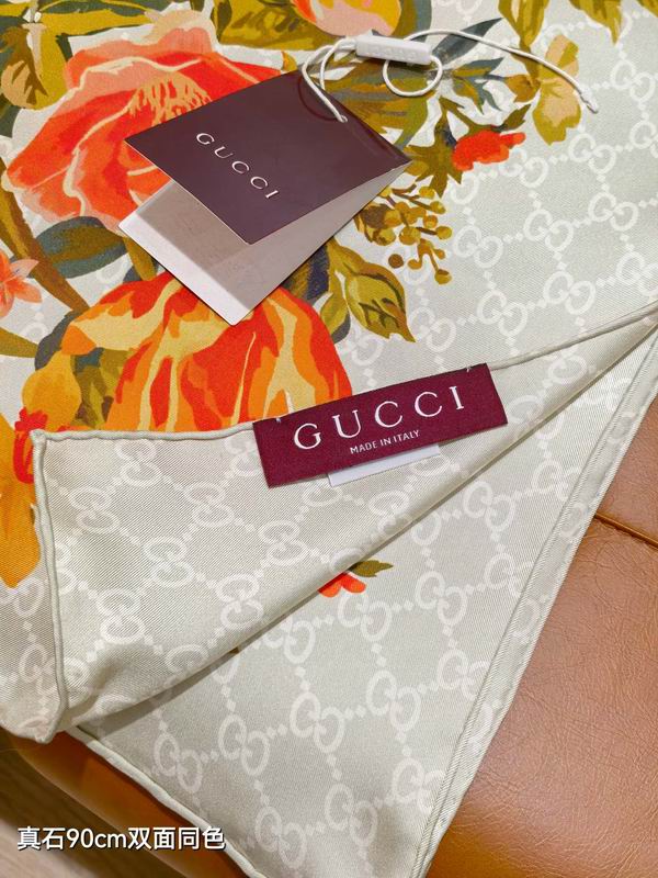 Gucci silk scarf 90X90cm E06 (5)