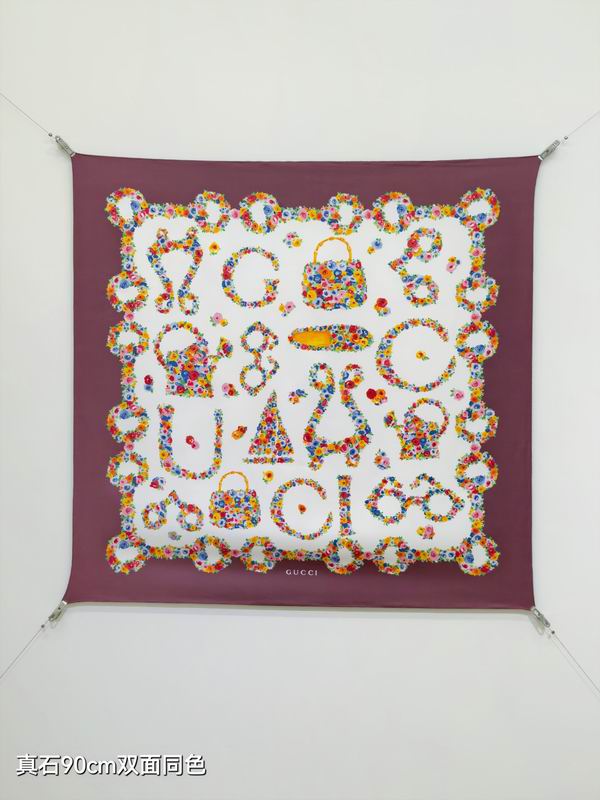 Gucci silk scarf 90X90cm E07 (9)