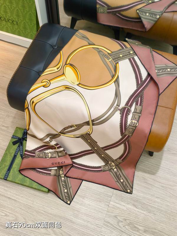 Gucci silk scarf 90X90cm E08 (16)