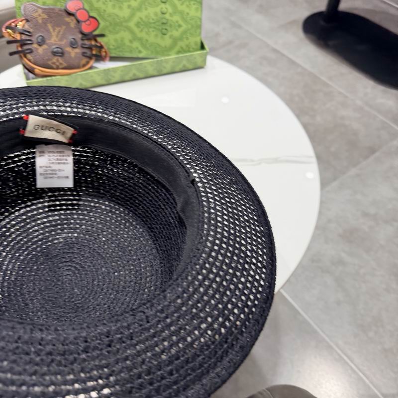 Gucci top hat (1876)