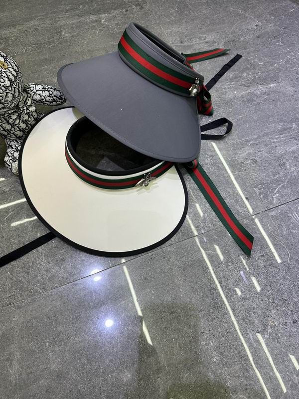 Gucci visor dx   (421)