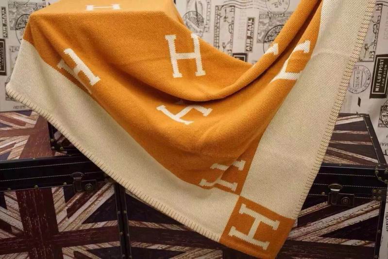 HERMER 135x165 1500g     (26)