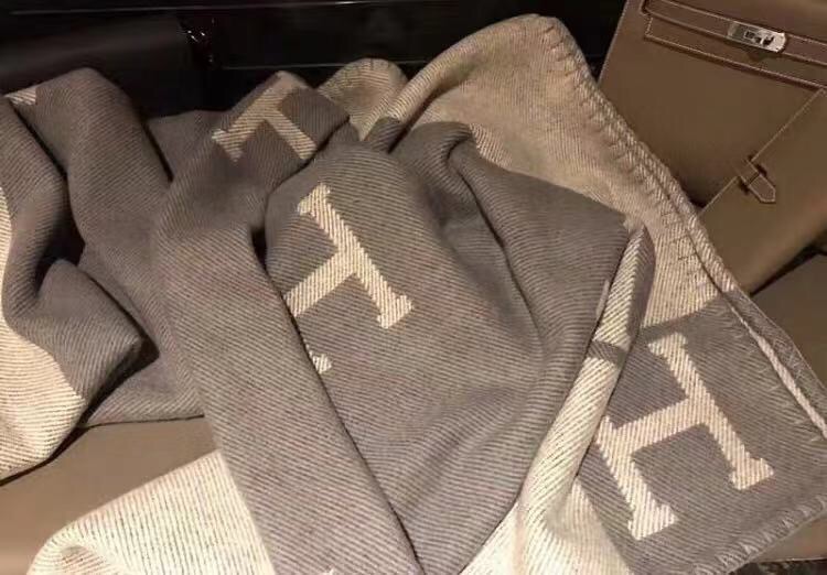 HERMER 135x165 1500g     (32)