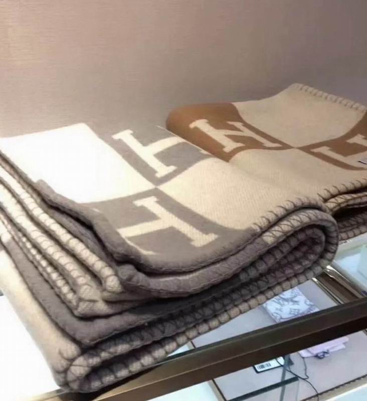 HERMER 135x165 1500g     (33)