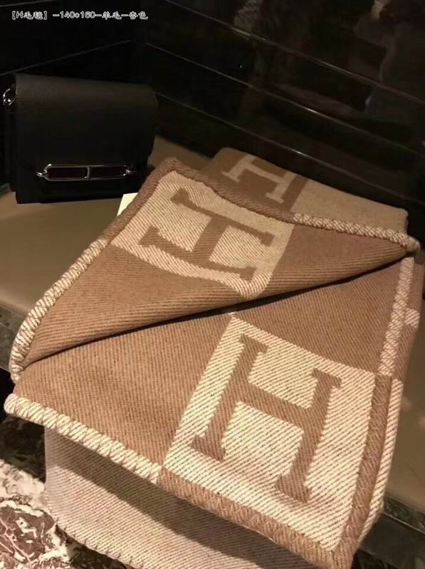 HERMER 135x165 1500g     (39)