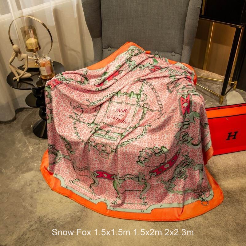 Hermes 1.5x1.5m  (4)