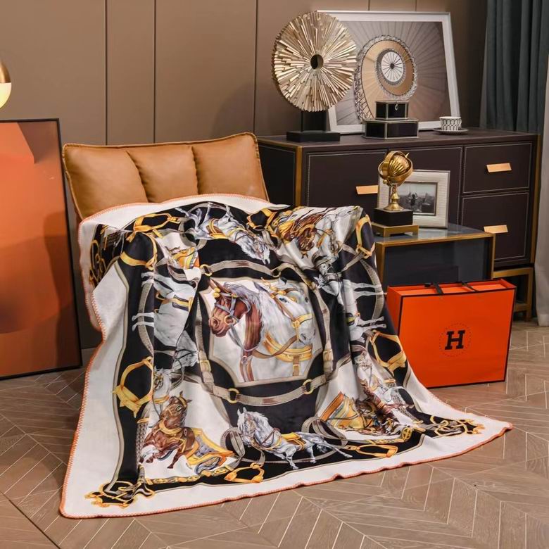 Hermes 1.5x1.5m 1.5x2. 2x2.3m   (2)