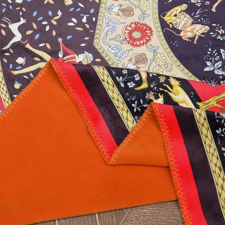 Hermes 1.5x1.5m 1.5x2. 2x2.3m   (6)