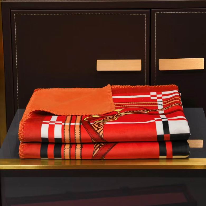 Hermes 1.5x1.5m 1.5x2. 2x2.3m   (7)