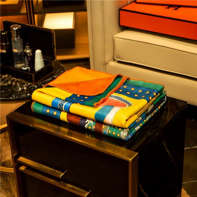 Hermes 1.5x1.5m 1.5x2.0m 2.0x2.3m  (9)