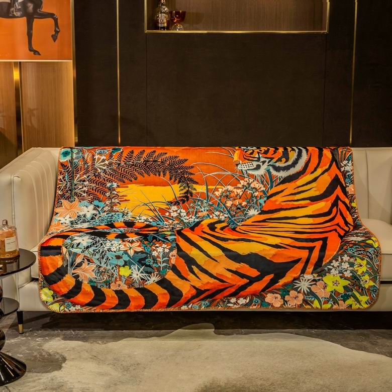 Hermes 1.5x1.5m 1.5x2.0m 2.0x2.3m   (1)