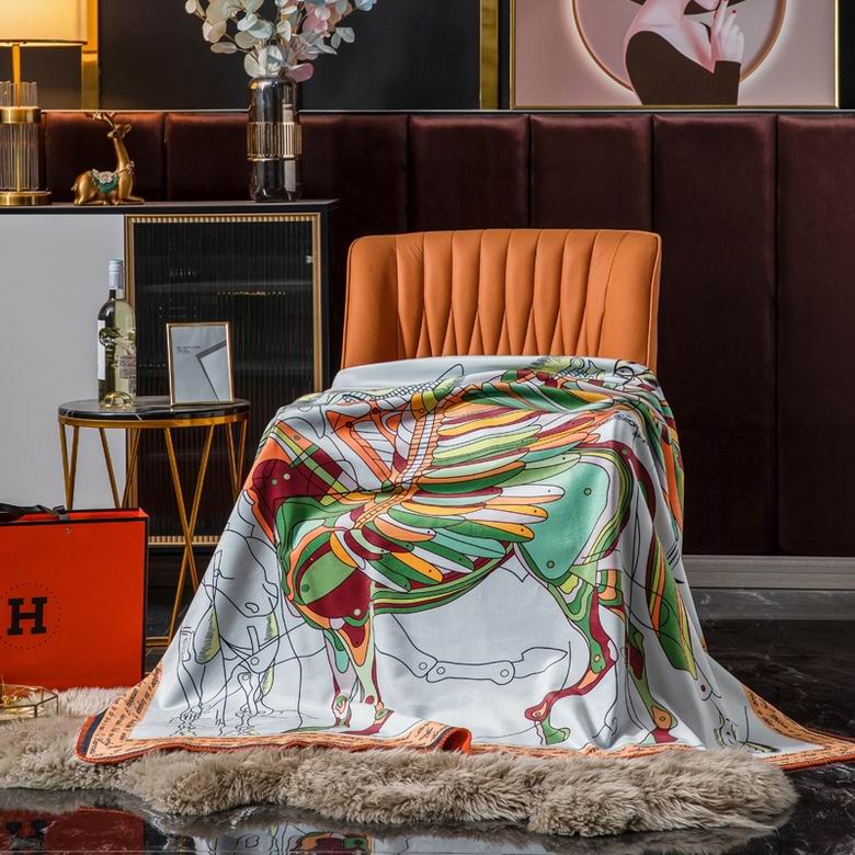 Hermes 1.5x1.5m 1.5x2.0m 2.0x2.3m   (1)